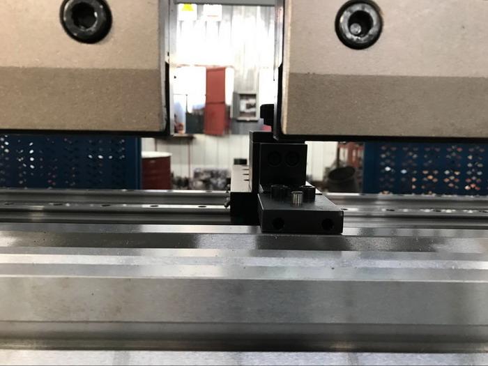 finger stops for AHYW Yawei cnc synchro pressbrakes 4m bending